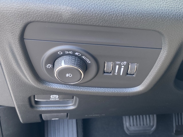 new 2025 Jeep Grand Cherokee L car, priced at $50,464