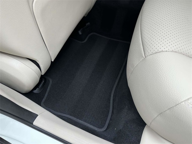 used 2021 Mercedes-Benz GLC car, priced at $33,991