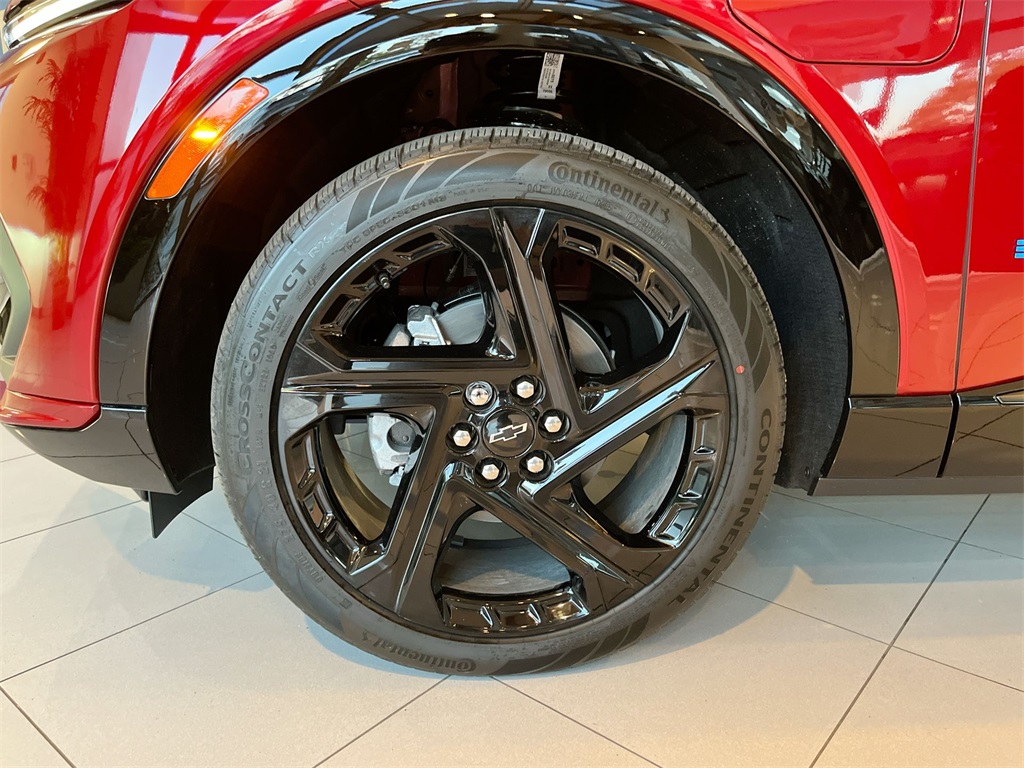 new 2025 Chevrolet Equinox EV car, priced at $41,461