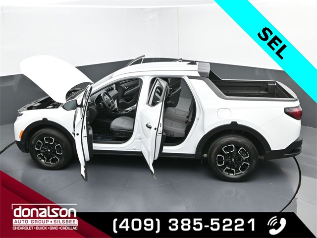 used 2023 Hyundai Santa Cruz car, priced at $22,375