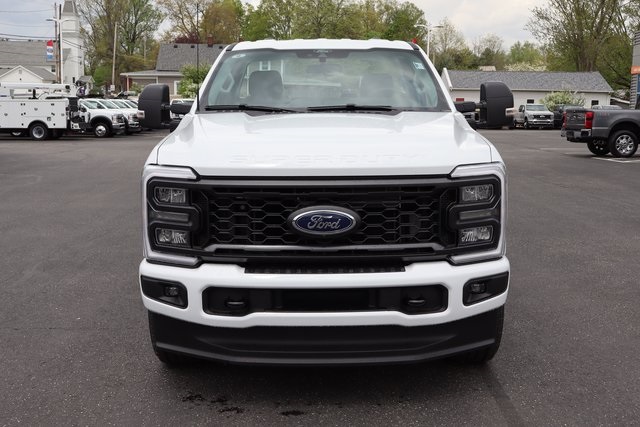 new 2025 Ford F-350SD car, priced at $54,980