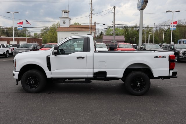 new 2025 Ford F-350SD car, priced at $54,980