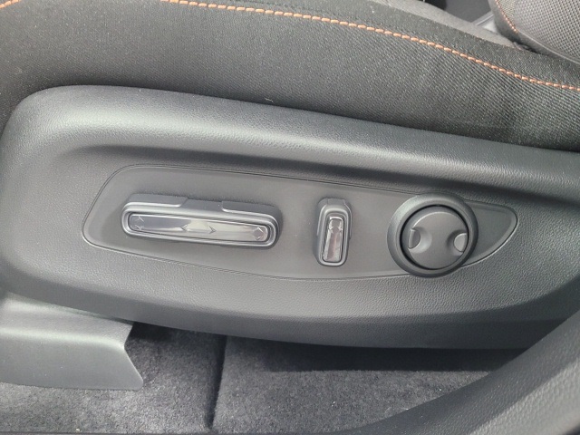 new 2026 Honda CR-V Hybrid car, priced at $40,650