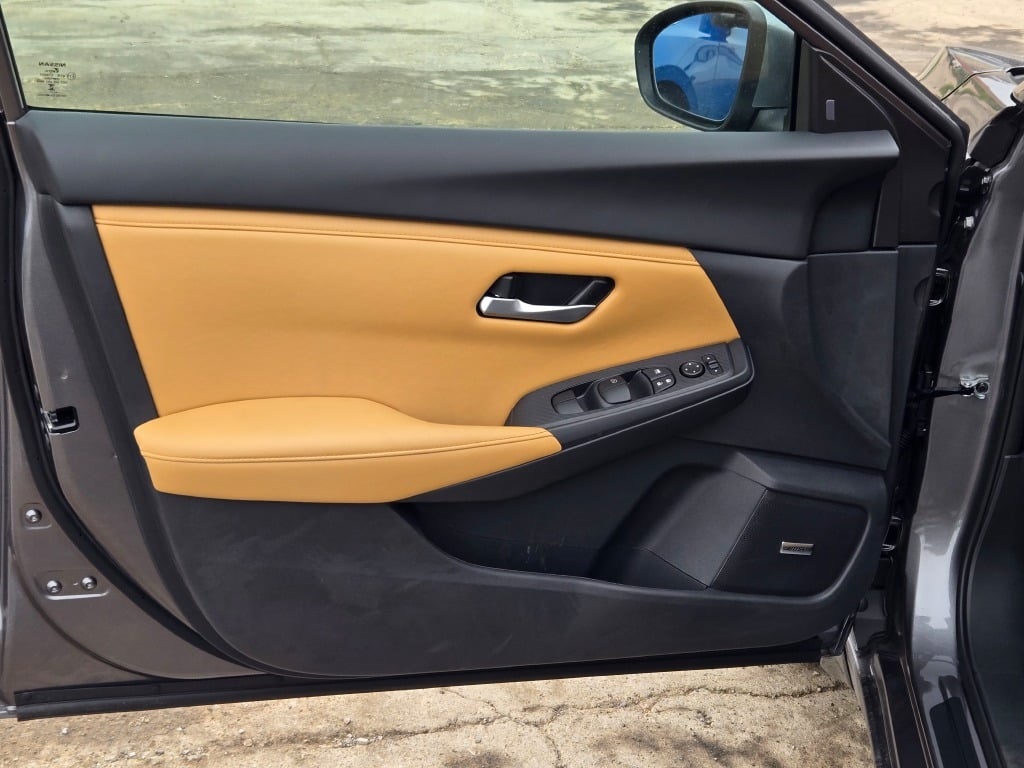 new 2025 Nissan Sentra car, priced at $27,535
