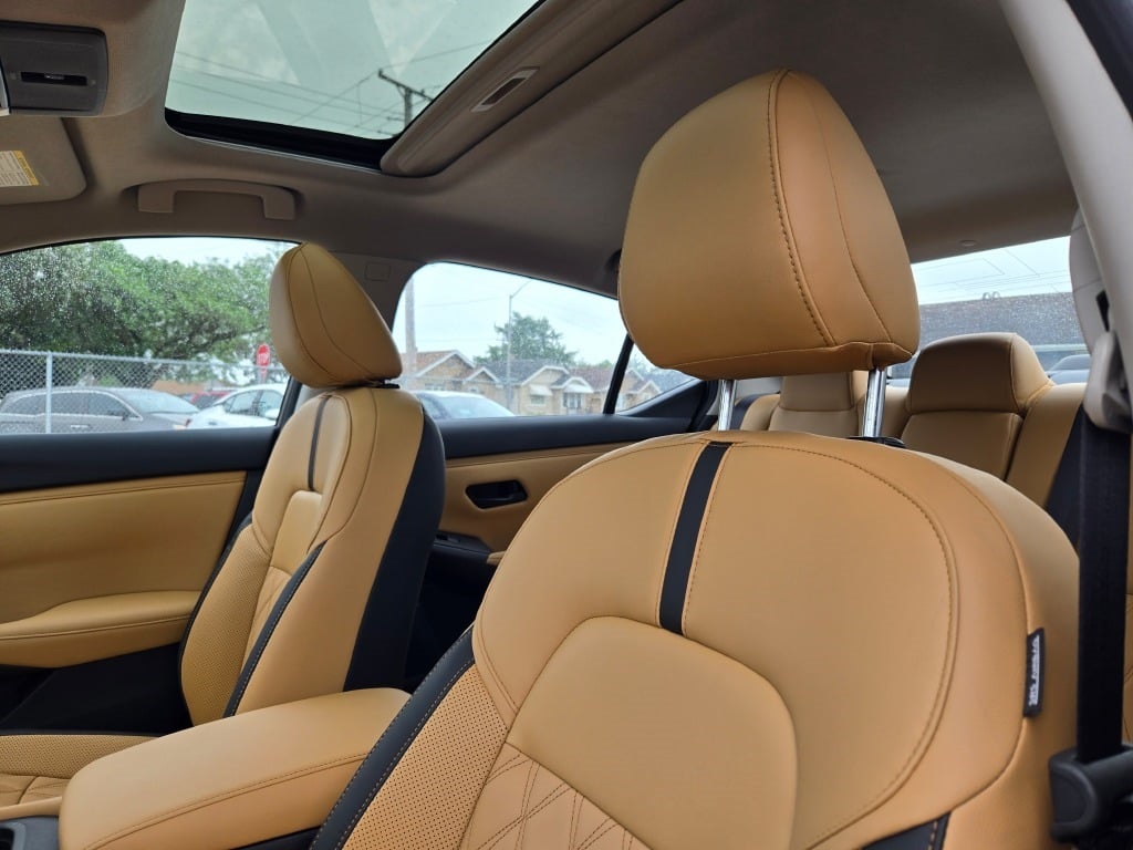 new 2025 Nissan Sentra car, priced at $27,535