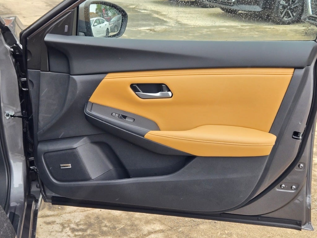 new 2025 Nissan Sentra car, priced at $27,535