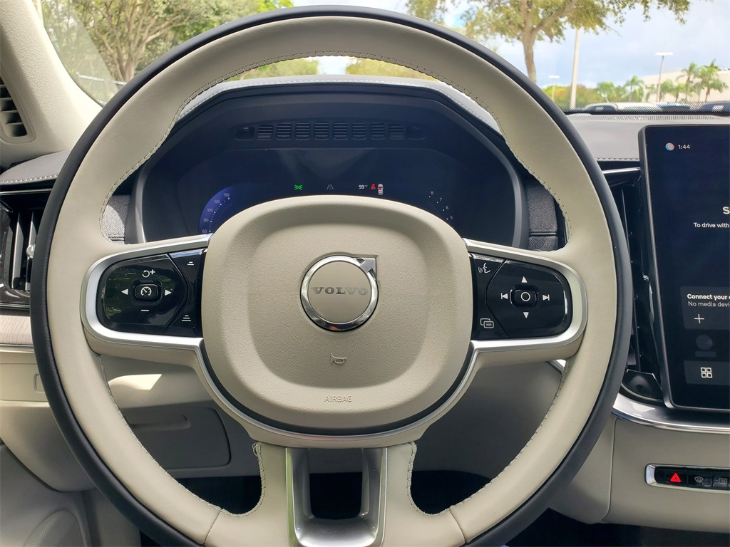 new 2026 Volvo XC90 car, priced at $72,075