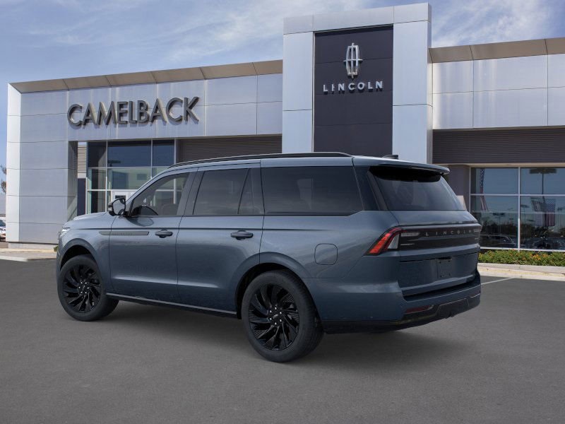 new 2025 Lincoln Navigator car, priced at $109,060