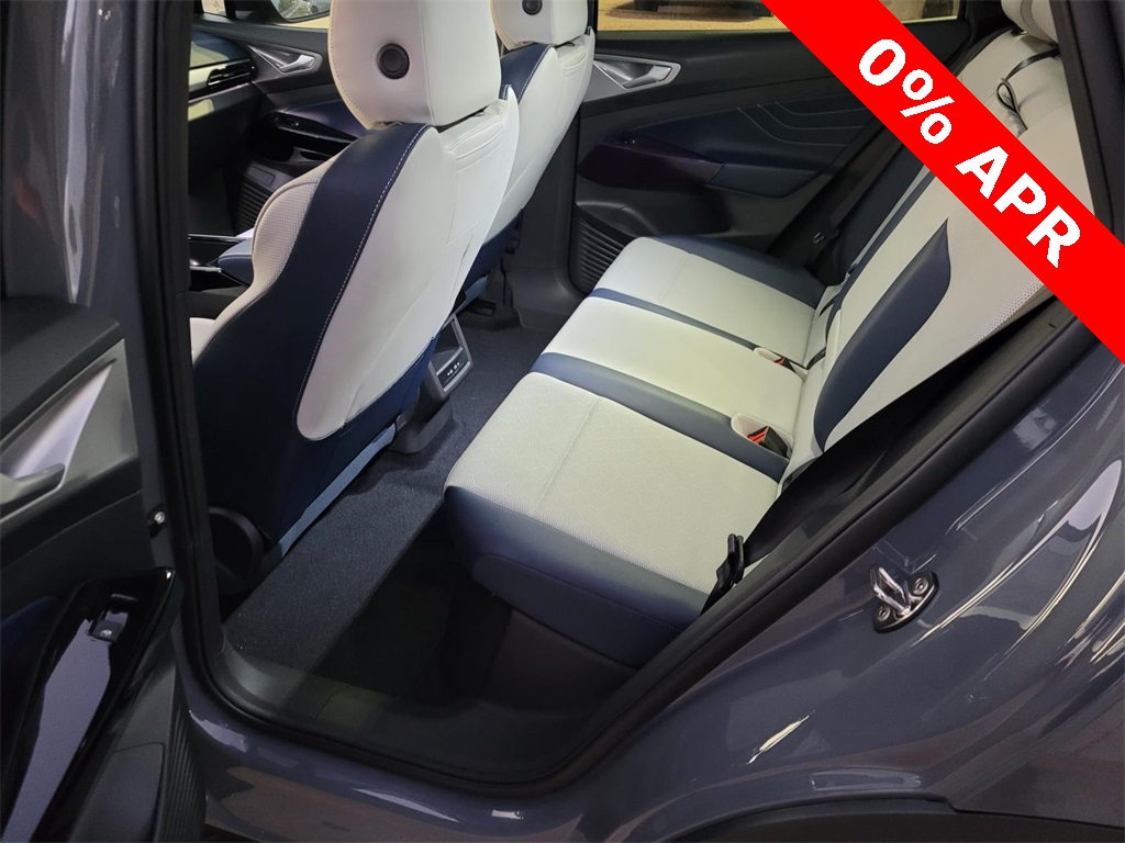 new 2025 Volkswagen ID.4 car, priced at $46,264