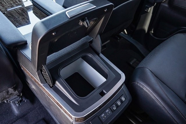 new 2025 Toyota Sienna car, priced at $60,183