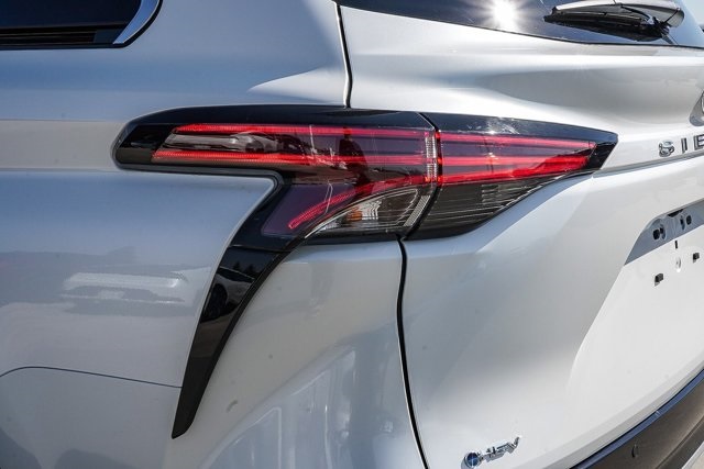new 2025 Toyota Sienna car, priced at $60,183