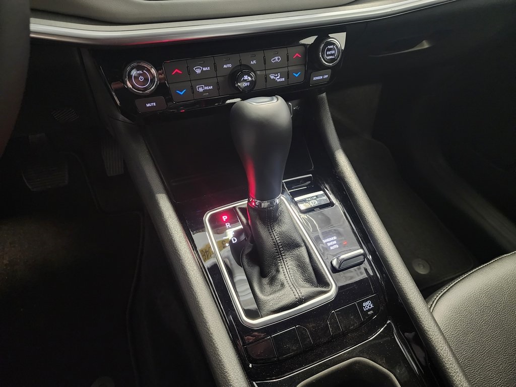 new 2025 Jeep Compass car, priced at $30,465