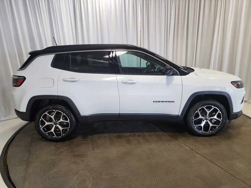 new 2025 Jeep Compass car, priced at $30,465