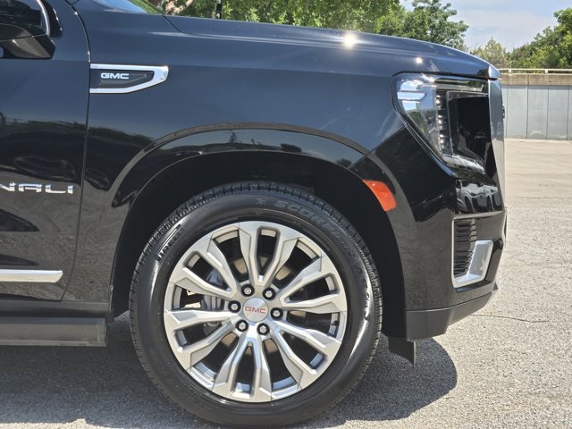 used 2022 GMC Yukon car, priced at $58,900