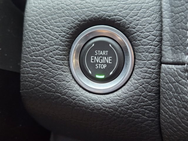 used 2022 GMC Yukon car, priced at $58,900