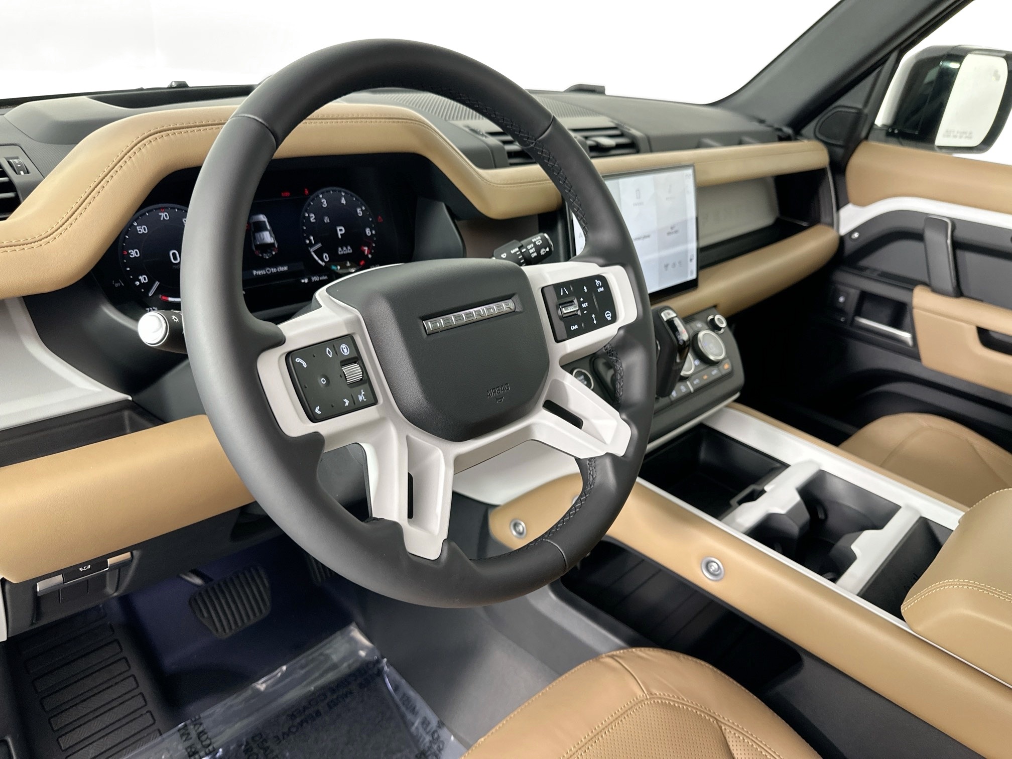 new 2025 Land Rover Defender 110 car, priced at $72,633