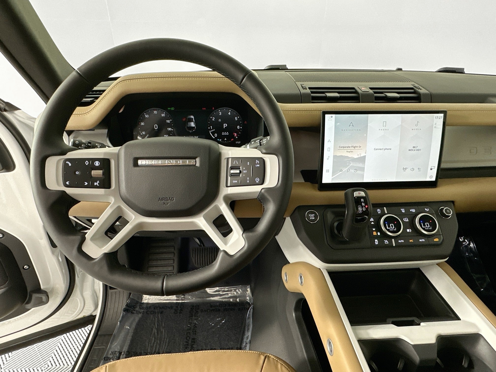 new 2025 Land Rover Defender 110 car, priced at $72,633
