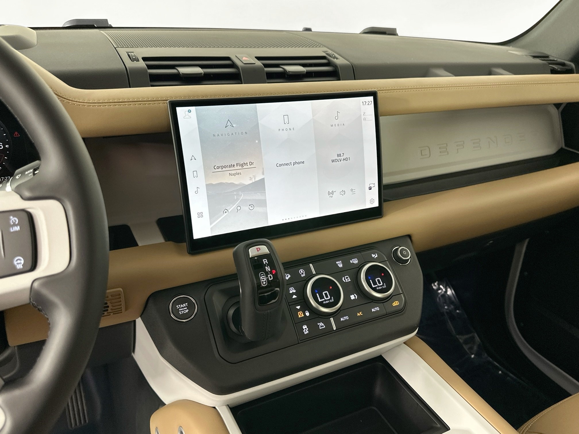 new 2025 Land Rover Defender 110 car, priced at $72,633