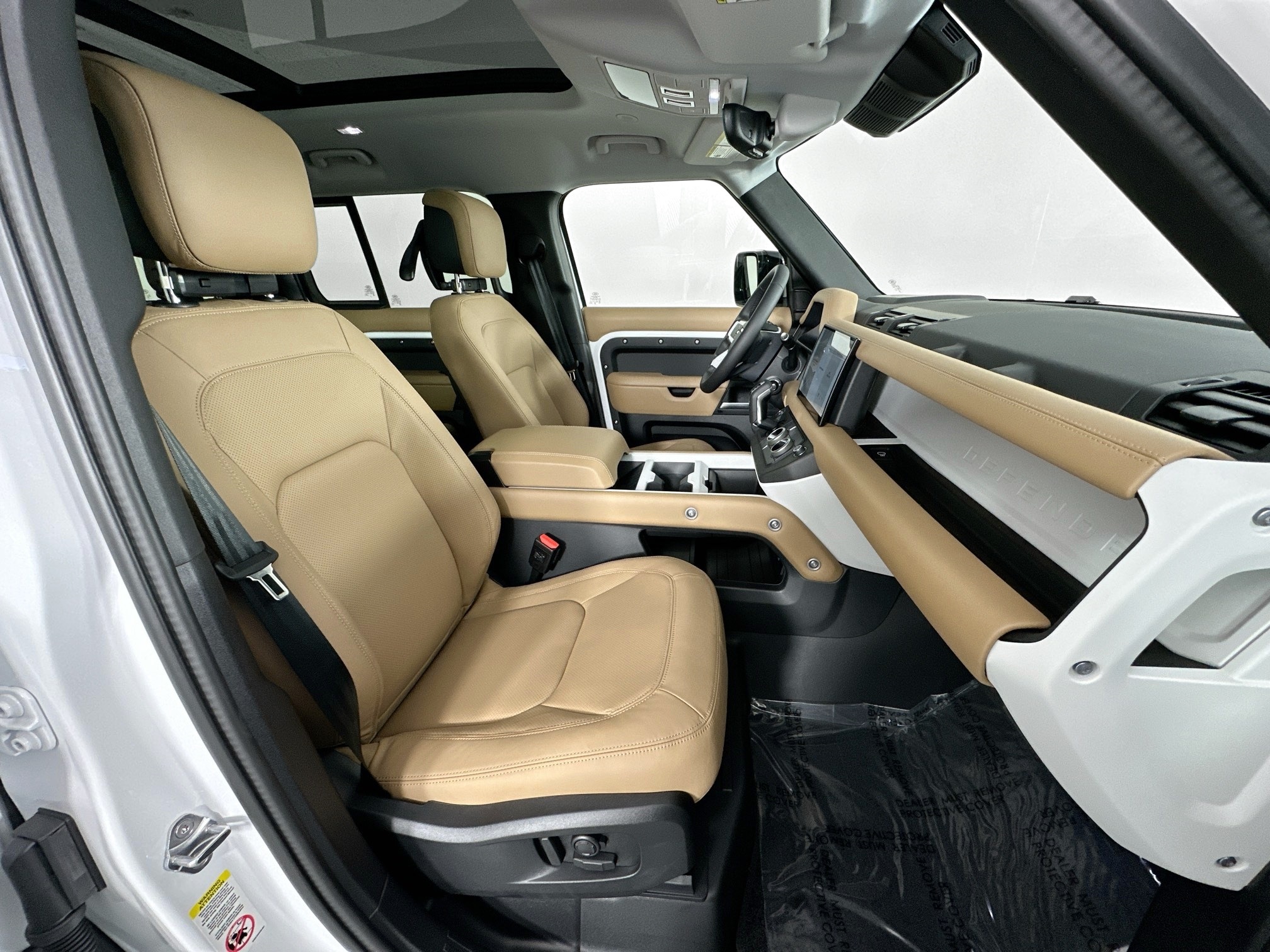 new 2025 Land Rover Defender 110 car, priced at $72,633