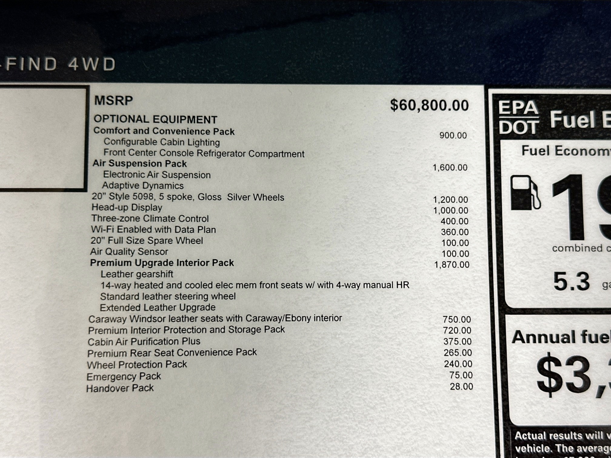 new 2025 Land Rover Defender 110 car, priced at $72,633