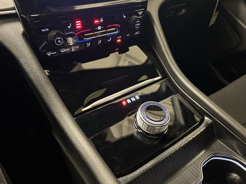 new 2025 Jeep Grand Cherokee L car, priced at $37,499