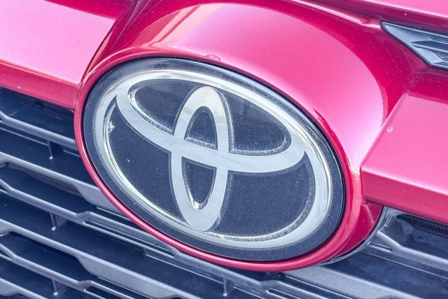 used 2020 Toyota RAV4 car, priced at $21,592