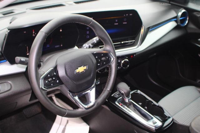 used 2025 Chevrolet Trax car, priced at $24,336