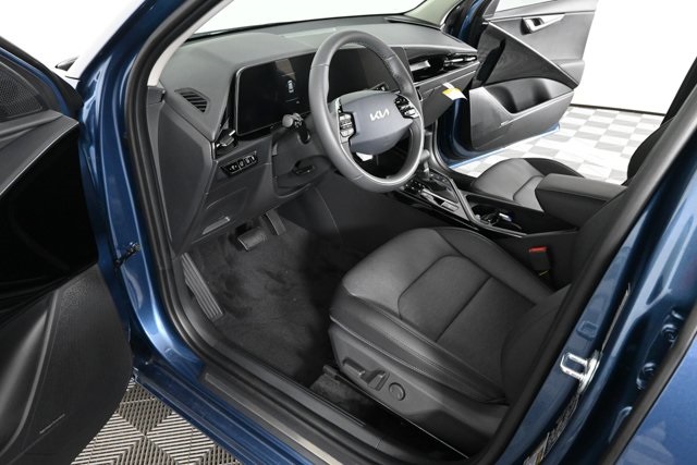 new 2025 Kia Niro car, priced at $33,505