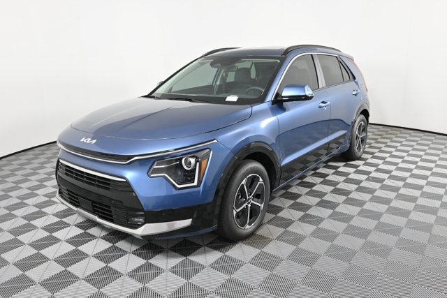 new 2025 Kia Niro car, priced at $33,505