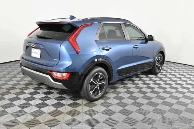 new 2025 Kia Niro car, priced at $33,505