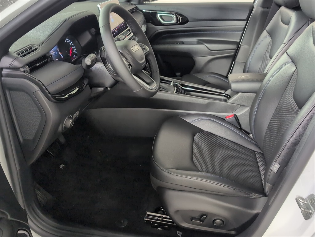 new 2026 Jeep Compass car, priced at $29,805