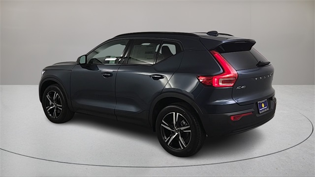 new 2026 Volvo XC40 car, priced at $45,995