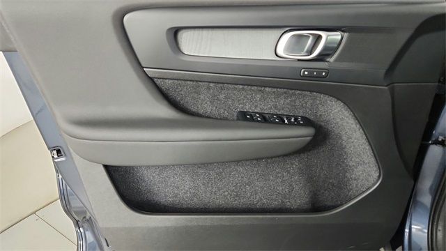 new 2026 Volvo XC40 car, priced at $45,995