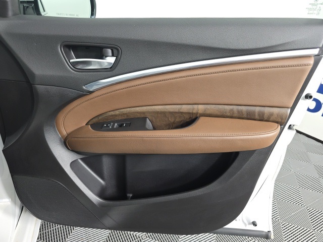 used 2020 Acura MDX car, priced at $29,255