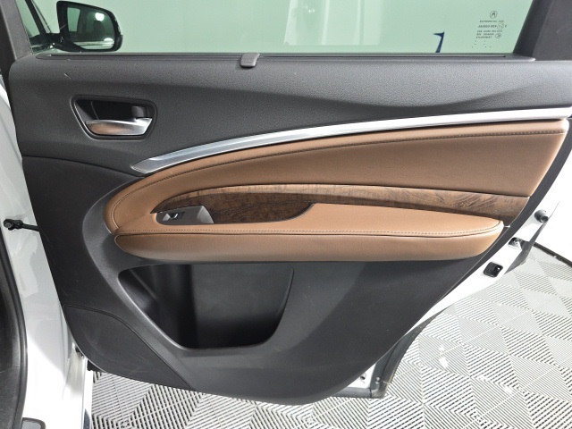 used 2020 Acura MDX car, priced at $29,255