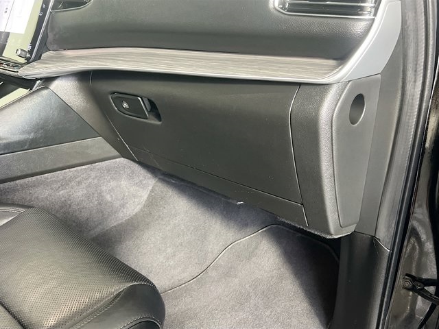 used 2024 Jeep Wagoneer L car, priced at $44,345
