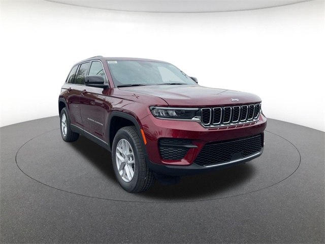 new 2025 Jeep Grand Cherokee car, priced at $37,639