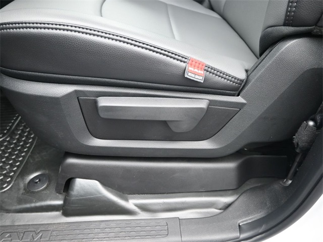 new 2025 Ram 2500 car, priced at $54,658