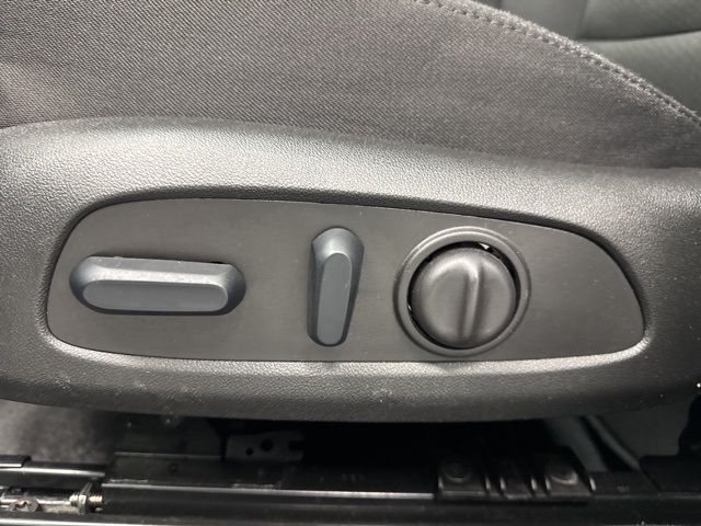 used 2025 Chevrolet Malibu car, priced at $22,988