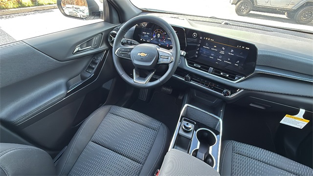 new 2026 Chevrolet Equinox car, priced at $32,940