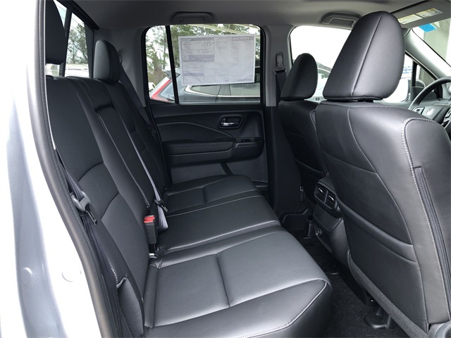 new 2025 Honda Ridgeline car, priced at $44,430