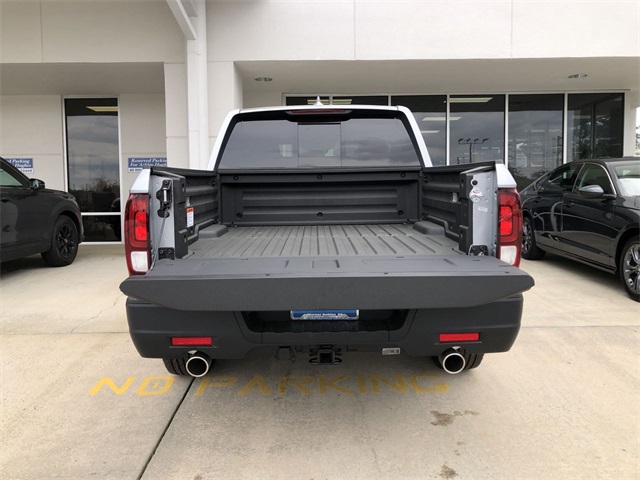 new 2025 Honda Ridgeline car, priced at $44,430