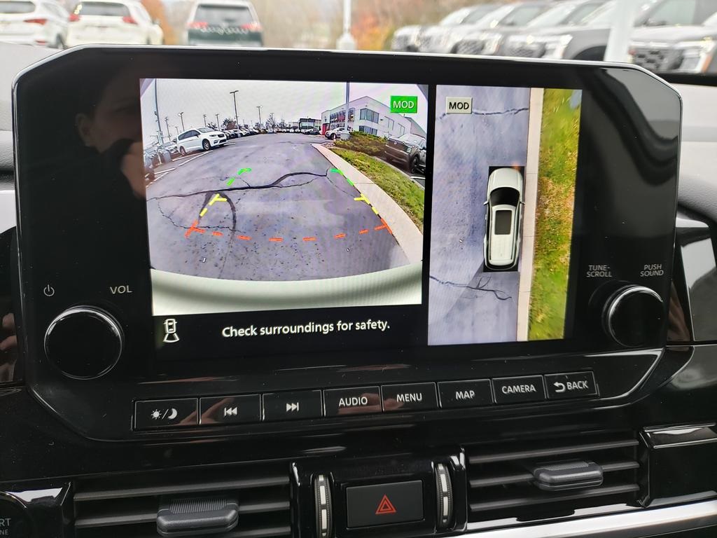 new 2025 Nissan Pathfinder car, priced at $38,288