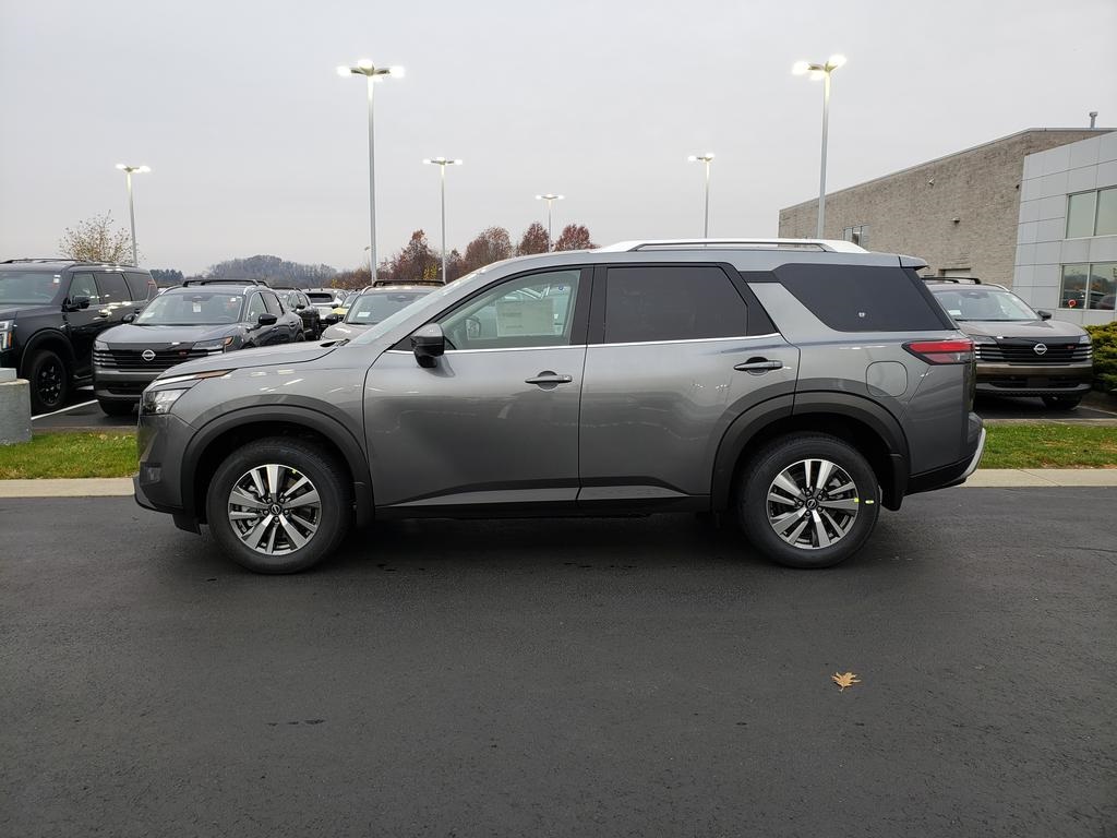 new 2025 Nissan Pathfinder car, priced at $38,288