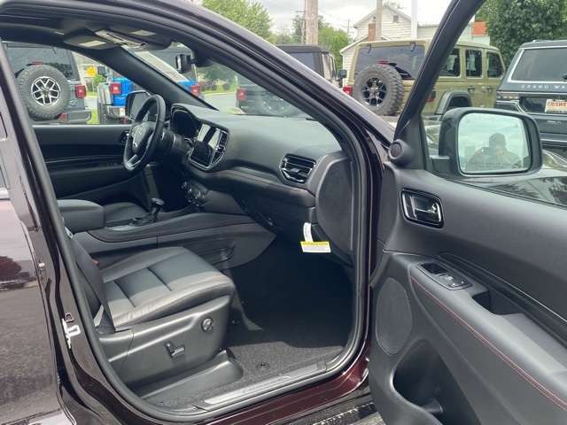 new 2025 Dodge Durango car, priced at $50,044