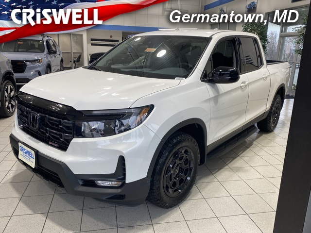 new 2025 Honda Ridgeline car, priced at $36,900