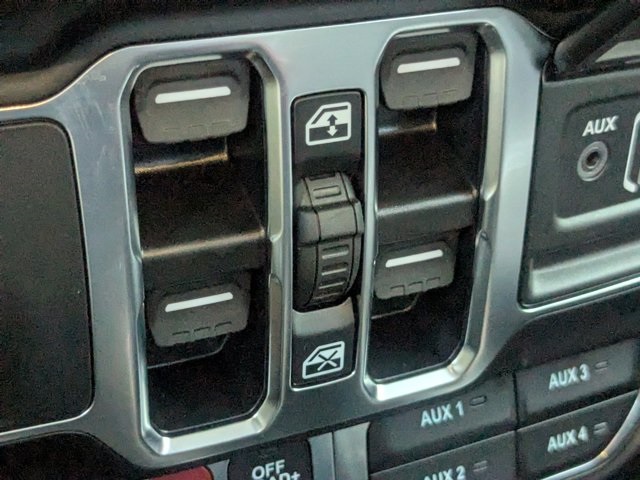 new 2025 Jeep Wrangler car, priced at $56,090