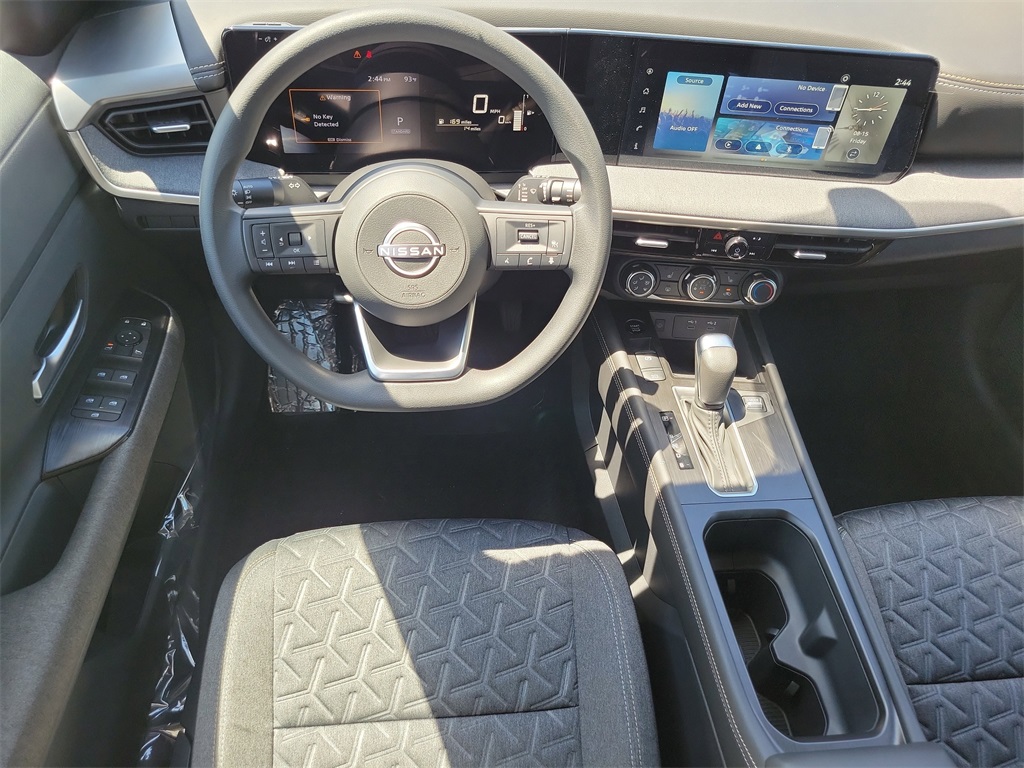 new 2025 Nissan Kicks car, priced at $25,965