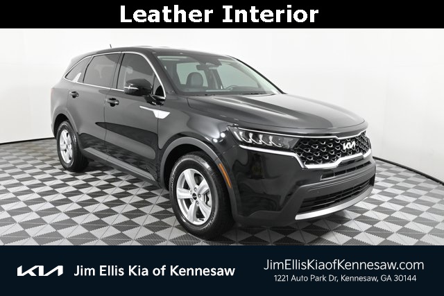 used 2023 Kia Sorento car, priced at $25,958