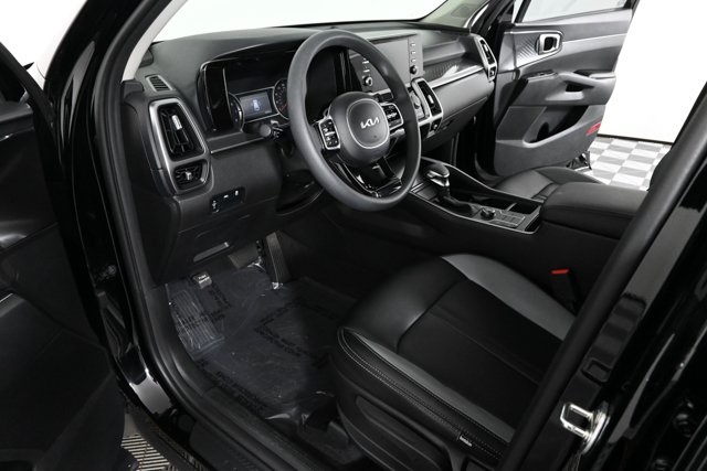 used 2023 Kia Sorento car, priced at $24,955